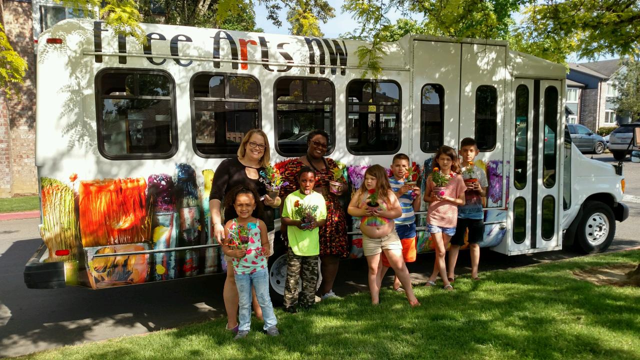 Mobile Art Studio FreeArtsNW
