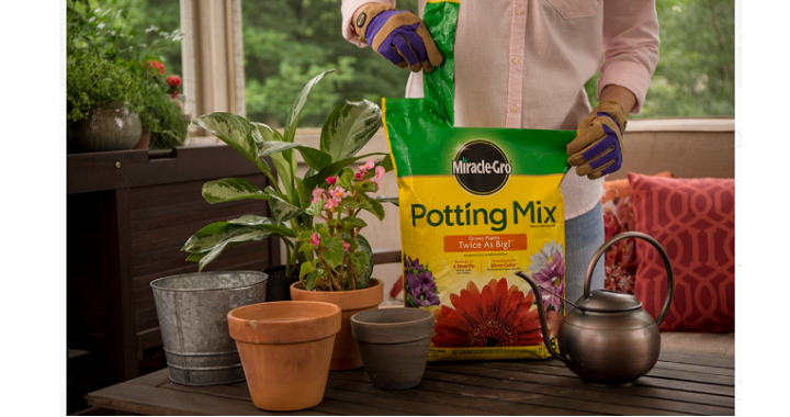 MiracleGro Potting Mix 1 cu. ft., For Use With Container Plants Only