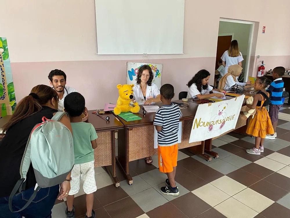 SaintDenis « l’Hôpital des Nounours » à l’occasion de la Journée
