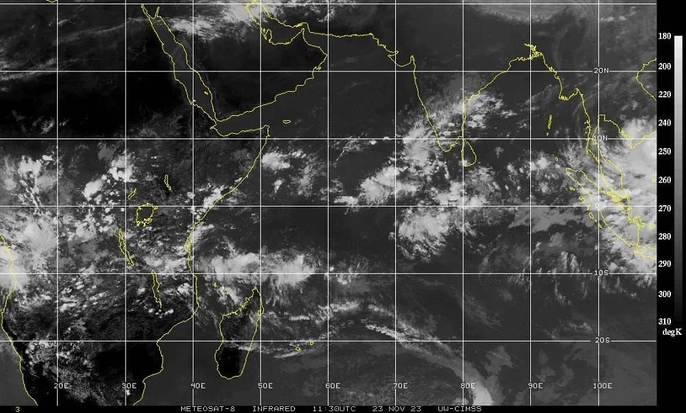 Météo la nuit s’annonce plus humide,ciel très nuageux à l’Est et