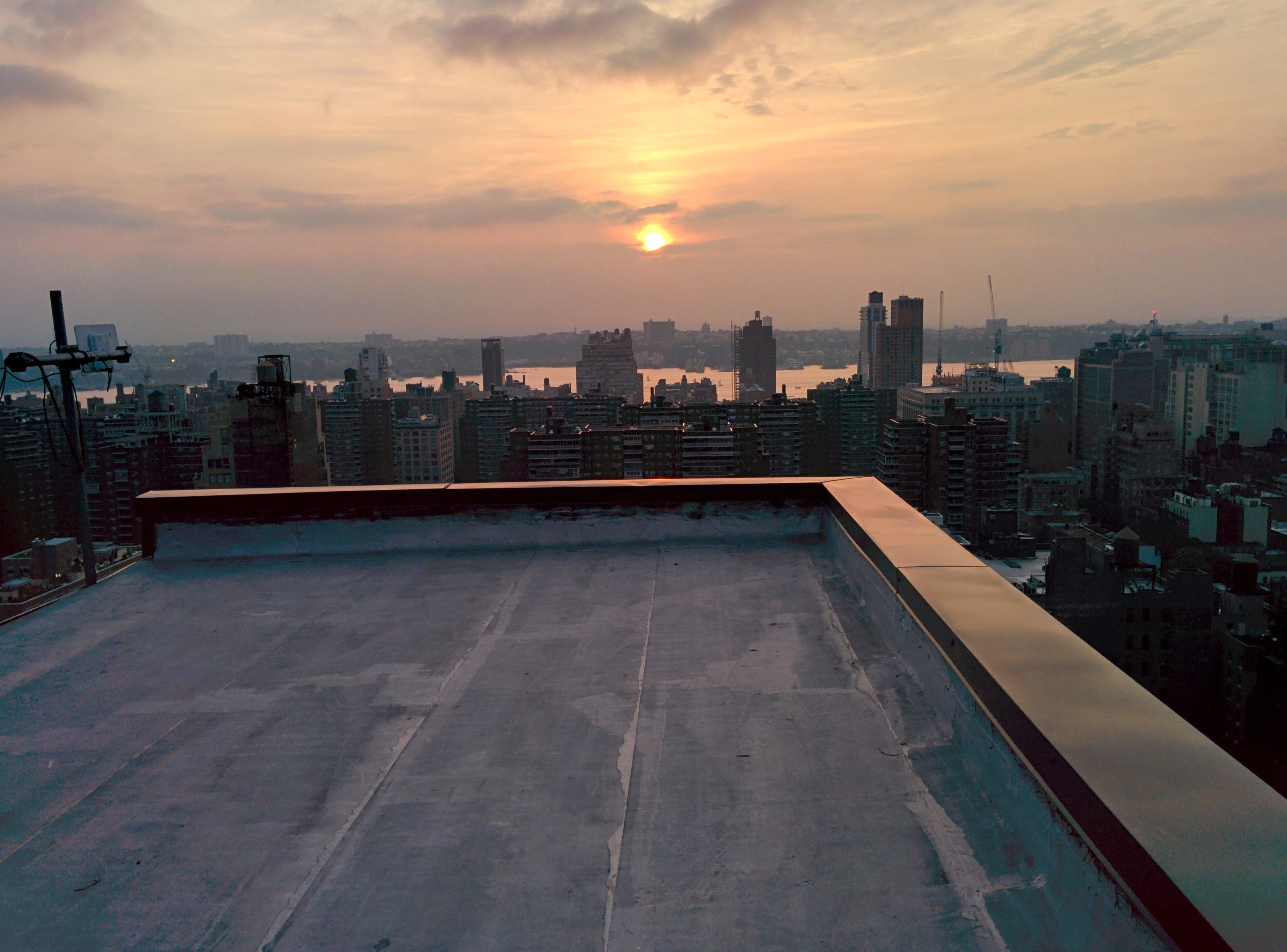 rooftop sunset Freedom360