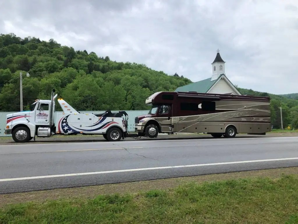 Choose Us For Fast HeavyDuty Towing Lewisburg, PA Freedom Towing