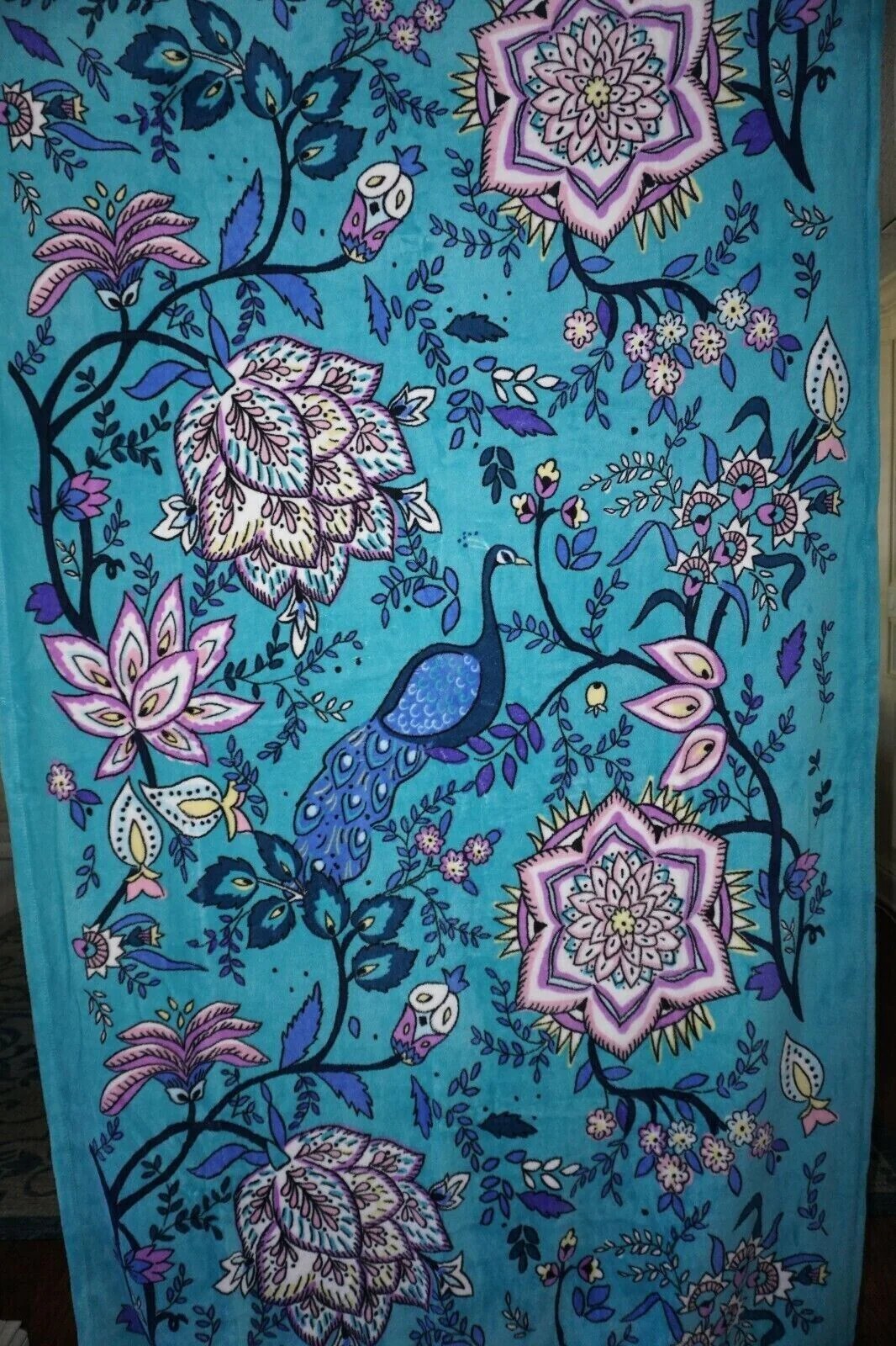 VERA BRADLEY Throw Blanket, "PEACOCK GARDEN" 80" X 50