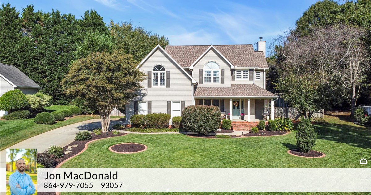 110 Spring Lake Loop, Simpsonville, SC 29681