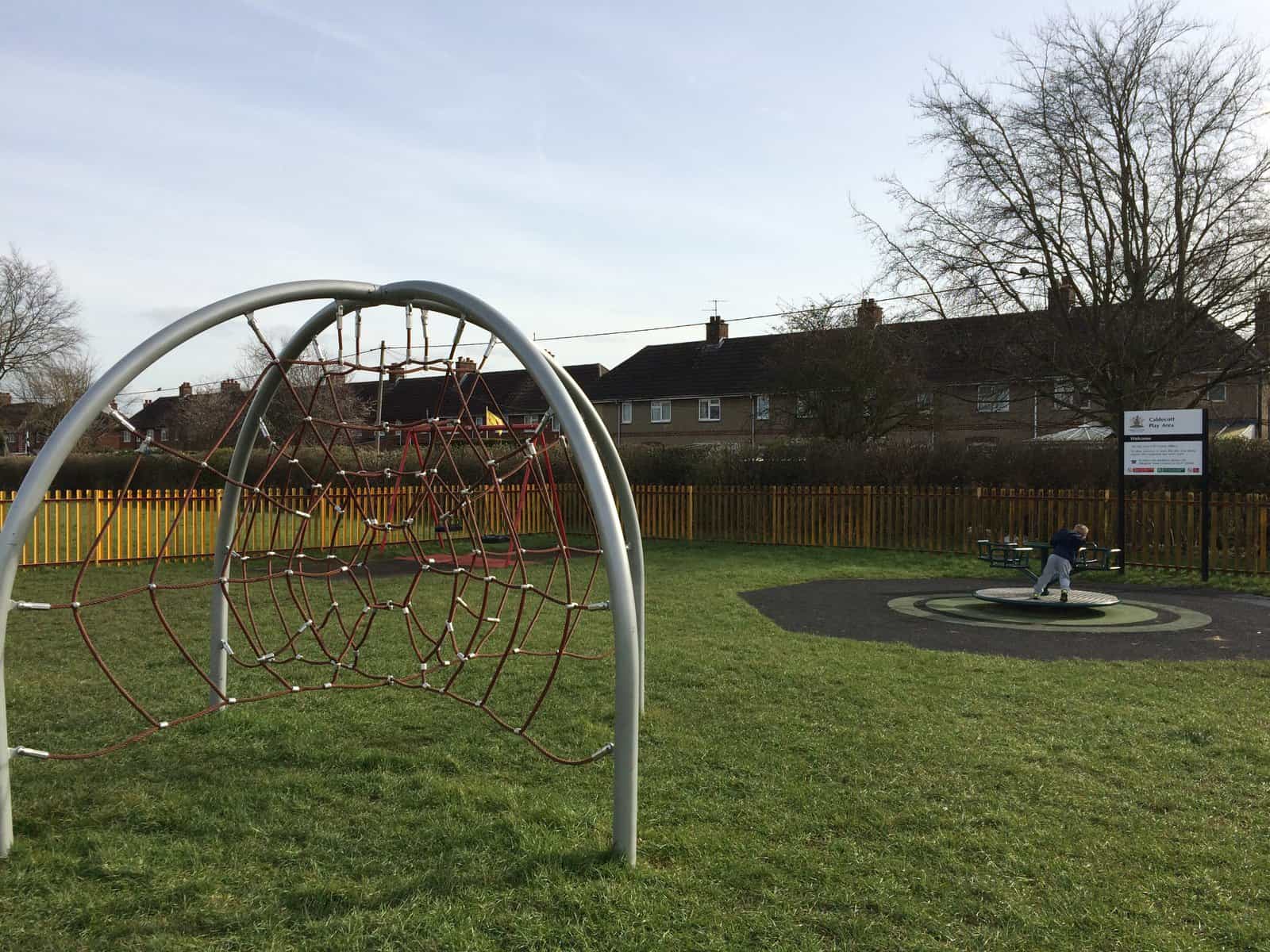 Caldecott Play Area, Abingdon, Oxfordshire freeparks.co.uk