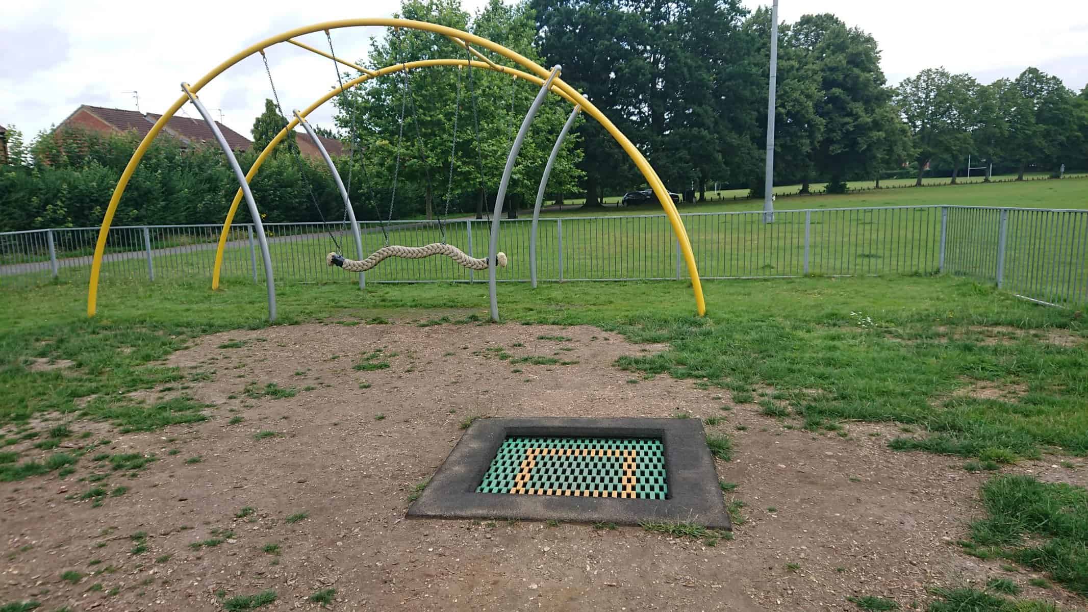 Watchett Recreation Ground Play Area, Camberley, Surrey freeparks.co.uk