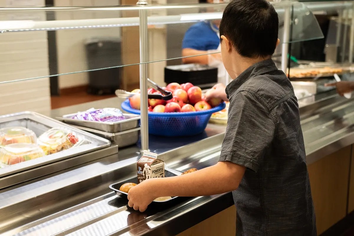 As school Universal Free Lunch Program ends, obstacles return