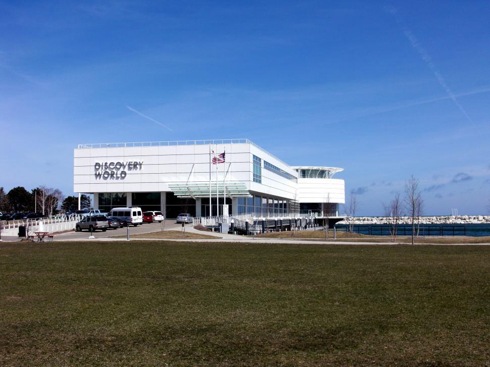 Free Stock Photo of Milwaukee discovery world Download Free Images