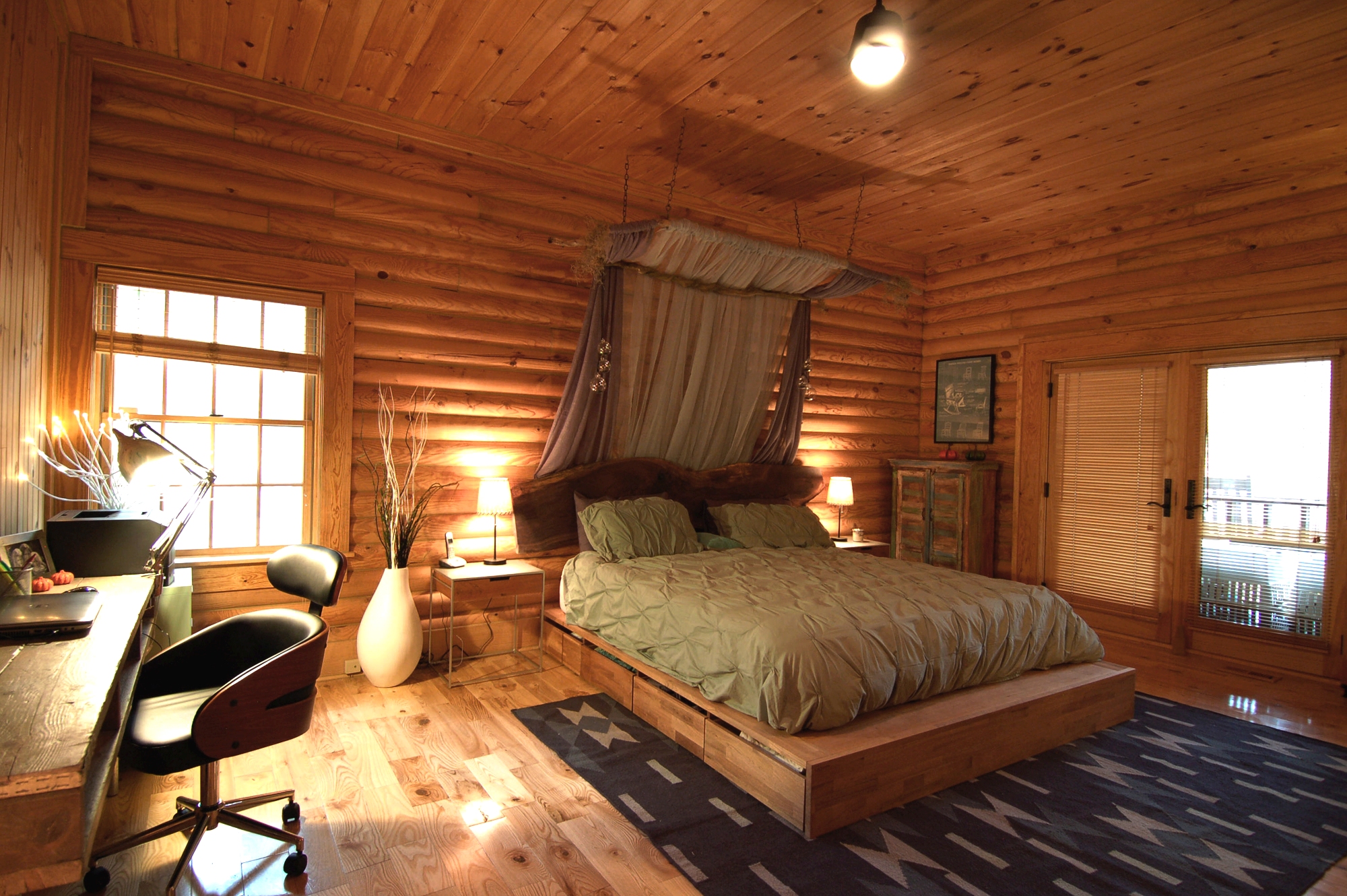 RUSTIC MODERN LOG CABIN, North Carolina. FreeSpace Design Euro
