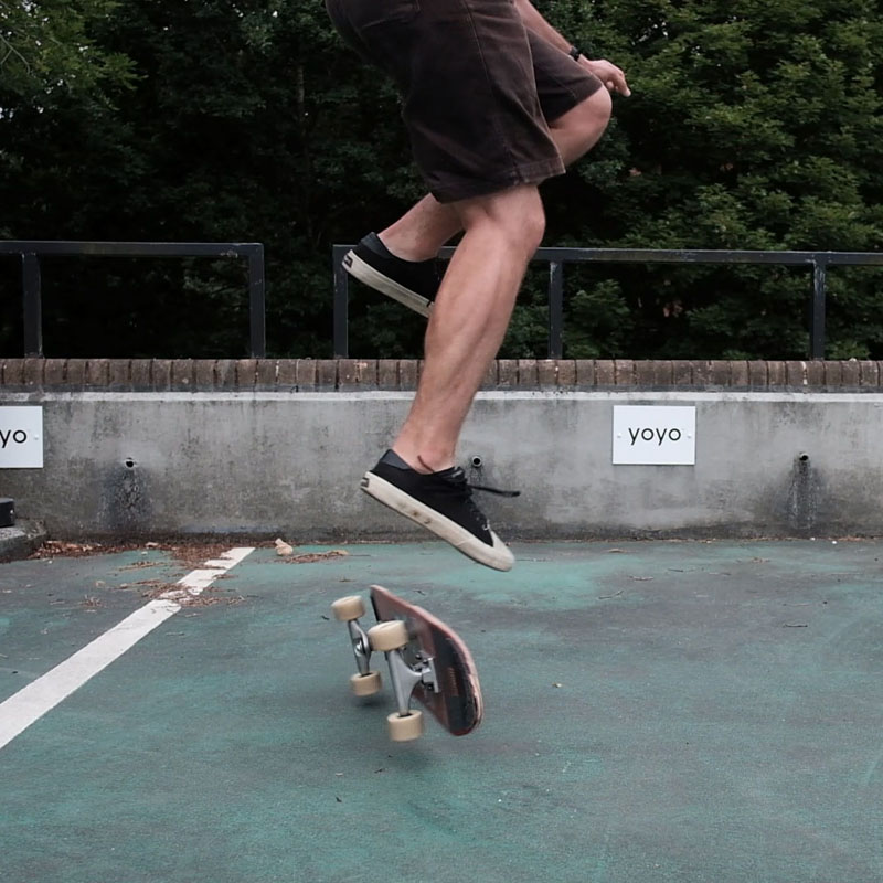 How to do the Kickback - Freestyle Tricktips