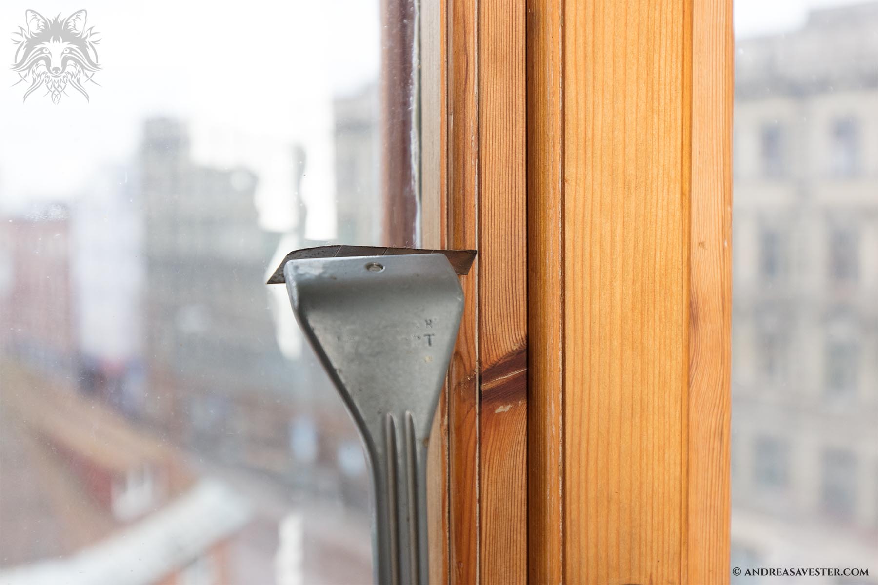 How to Restore and Repair Old Wooden Windows