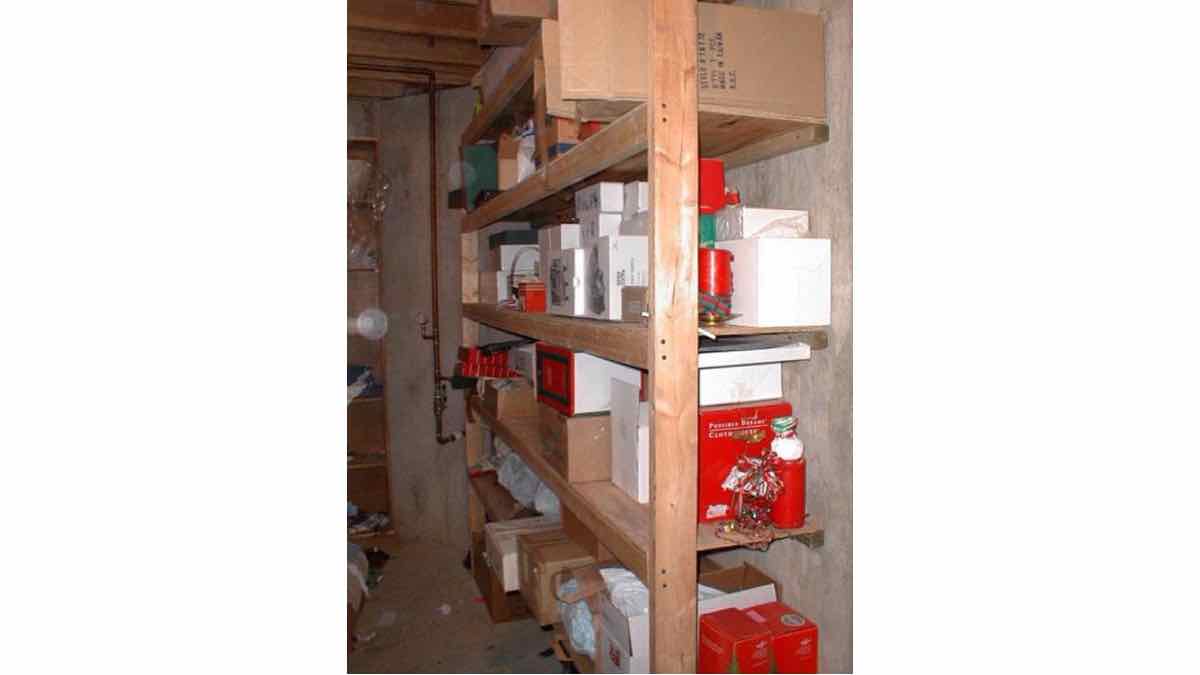 Simple Shelves Free Woodworking