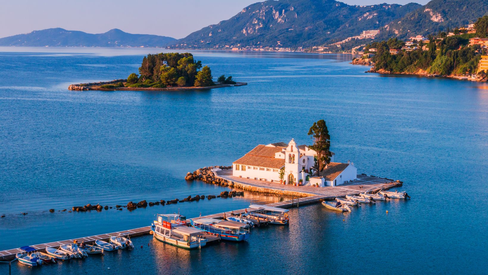 Plan the Perfect Mediterranean Adventure in Greece(04)