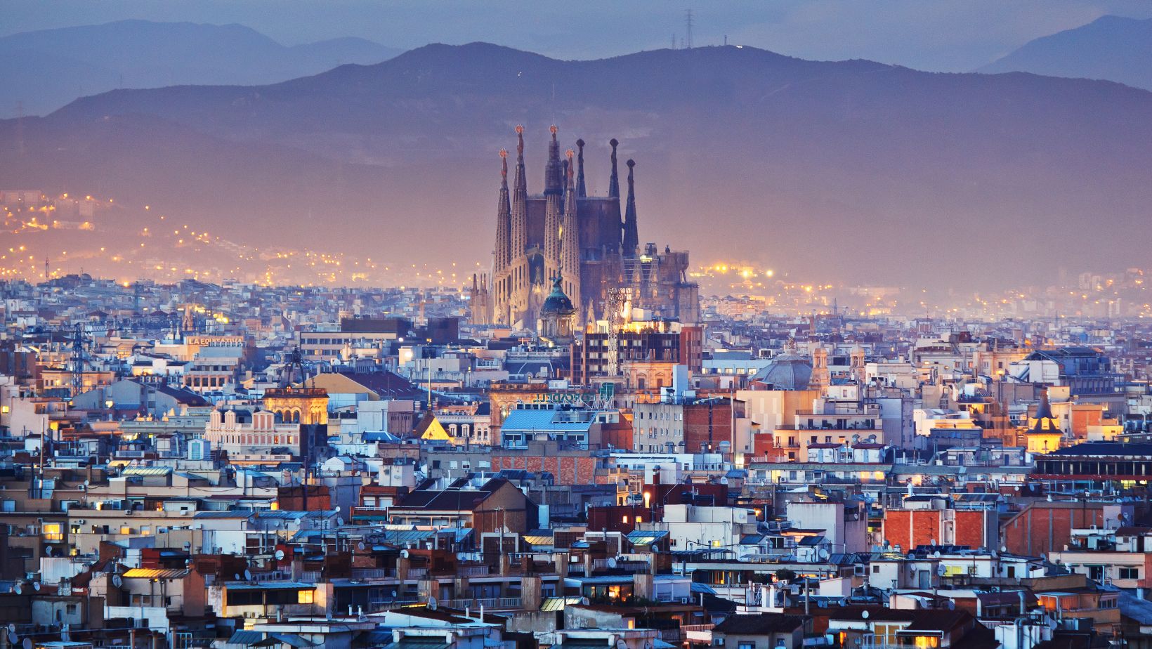 Living the Dream Your Ultimate Guide to Coastal Spain as a Digital