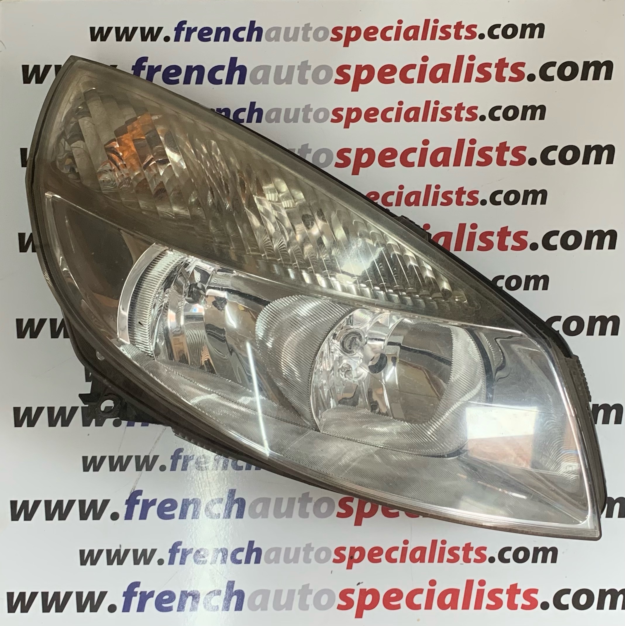 RENAULT SCENIC GRAND SCENIC II DRIVERS SIDE O/S HEADLIGHT 20022006