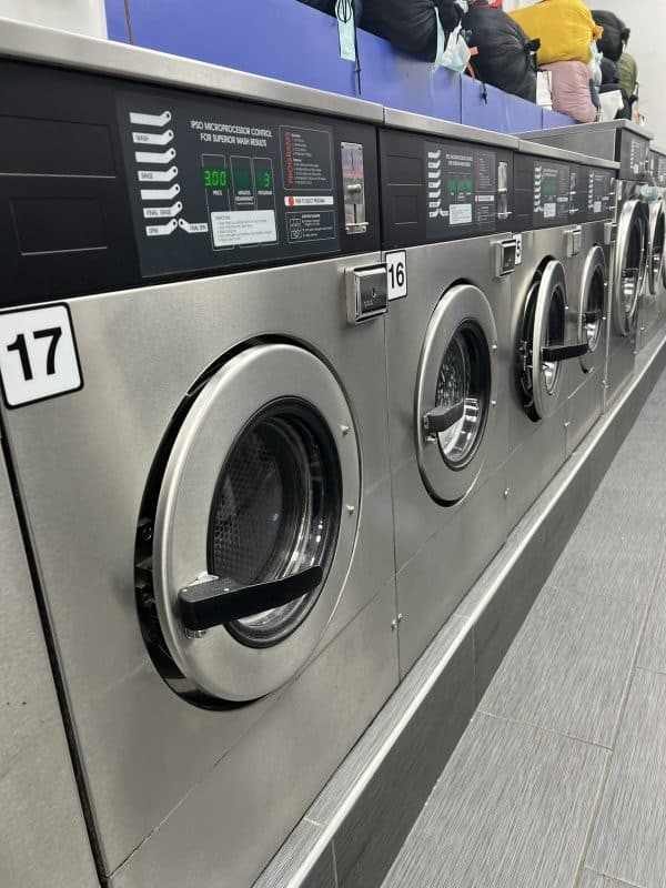 Laundromat Tips for Efficiency Maximize Your Time