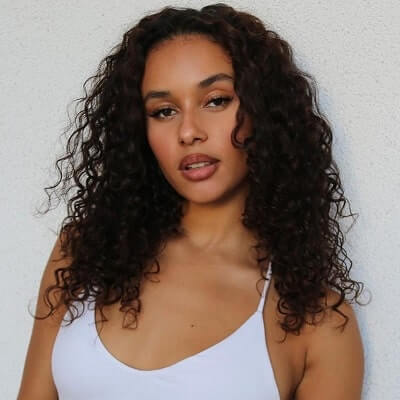 Breah Hicks Bio, Age, Net Worth, Height, Nationality, Career, Facts