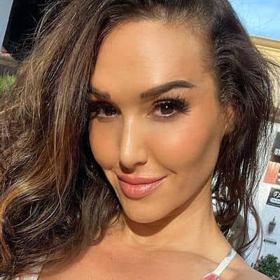 Gia Macool - Bio, Age, Body Measurement, Net Worth, Facts