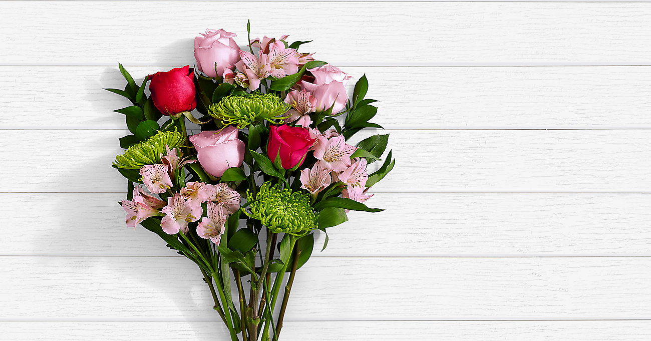 Fresh Flowers Pakistan Online Cake & Gift Delivery