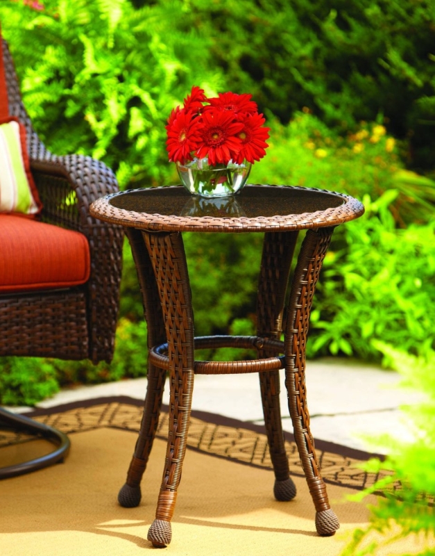 Azalea Ridge 20 Wicker Round Outdoor Side Table Fresh Garden Decor
