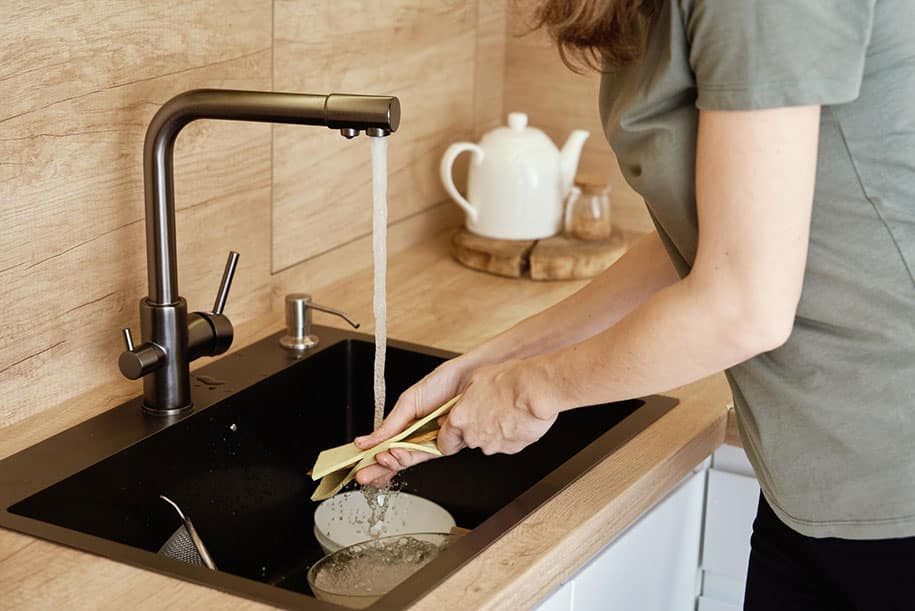 How to Fix a Leaky Kitchen Sink A StepbyStep Guide