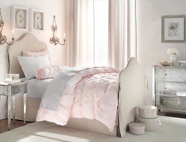 Whether you're a fan of frills, all things rustic, or a more minimal design, our roundup of best farmhouse bedroom ideas will help you create your own sanctuary featuring favorite elements of farmhouse style. Blending Modern Vintage Bedroom Into Classy | Freshnist