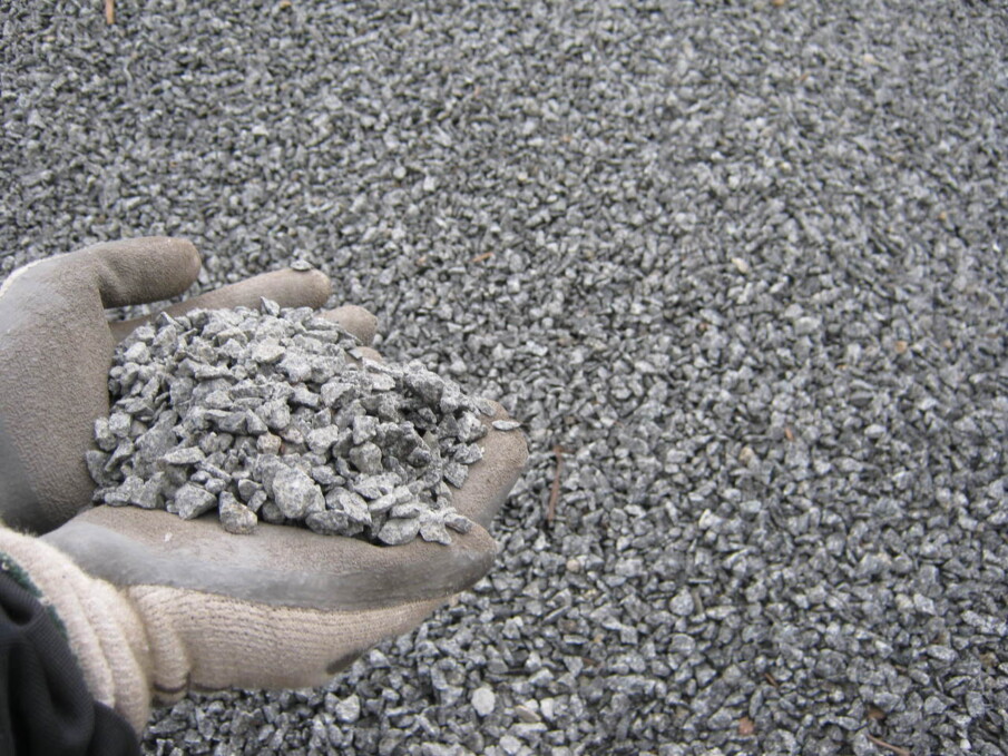 Pea Gravel Alternatives (Pros and Cons)