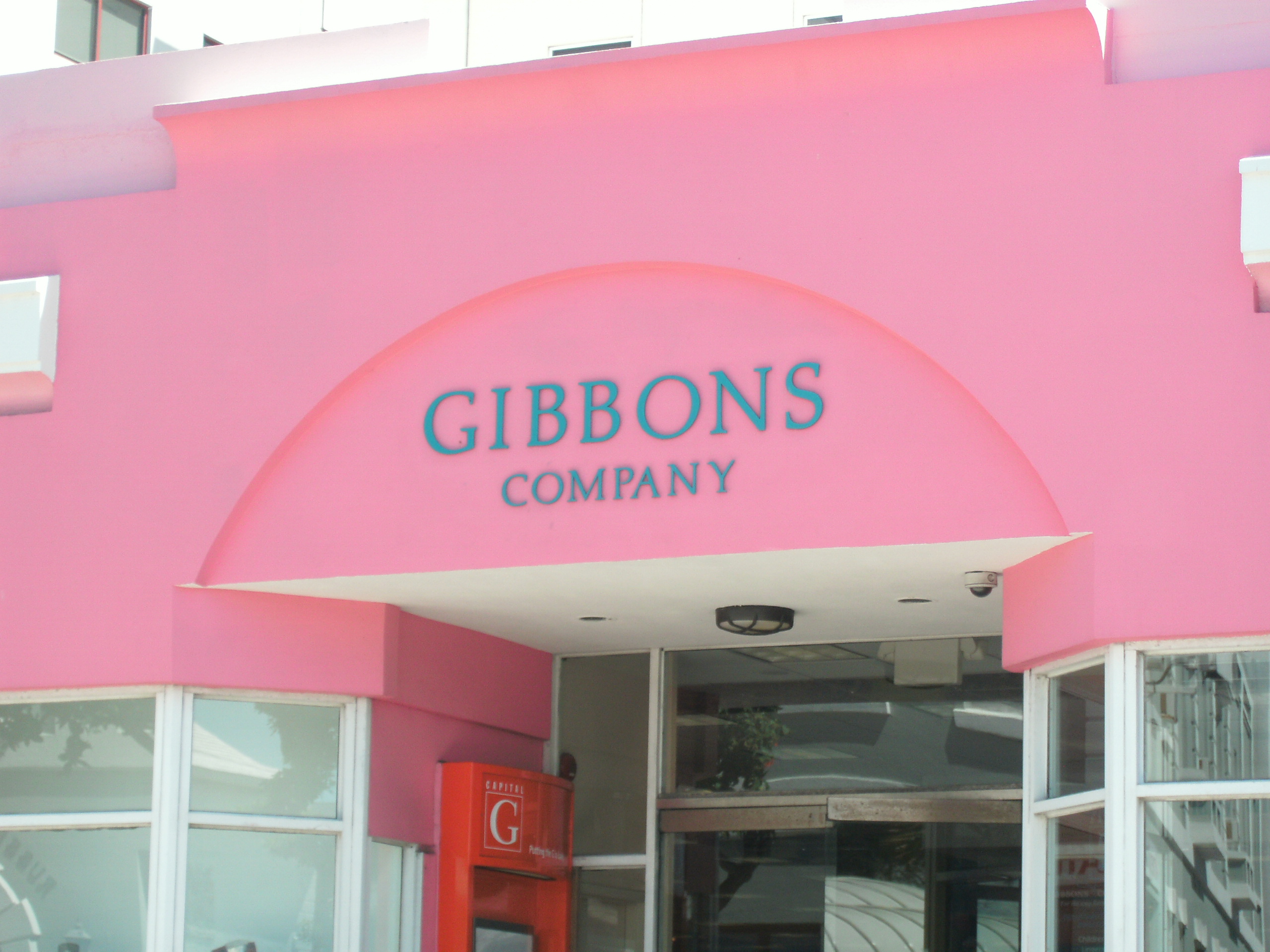 Finding yarn stores in Bermuda Shiny Happy World