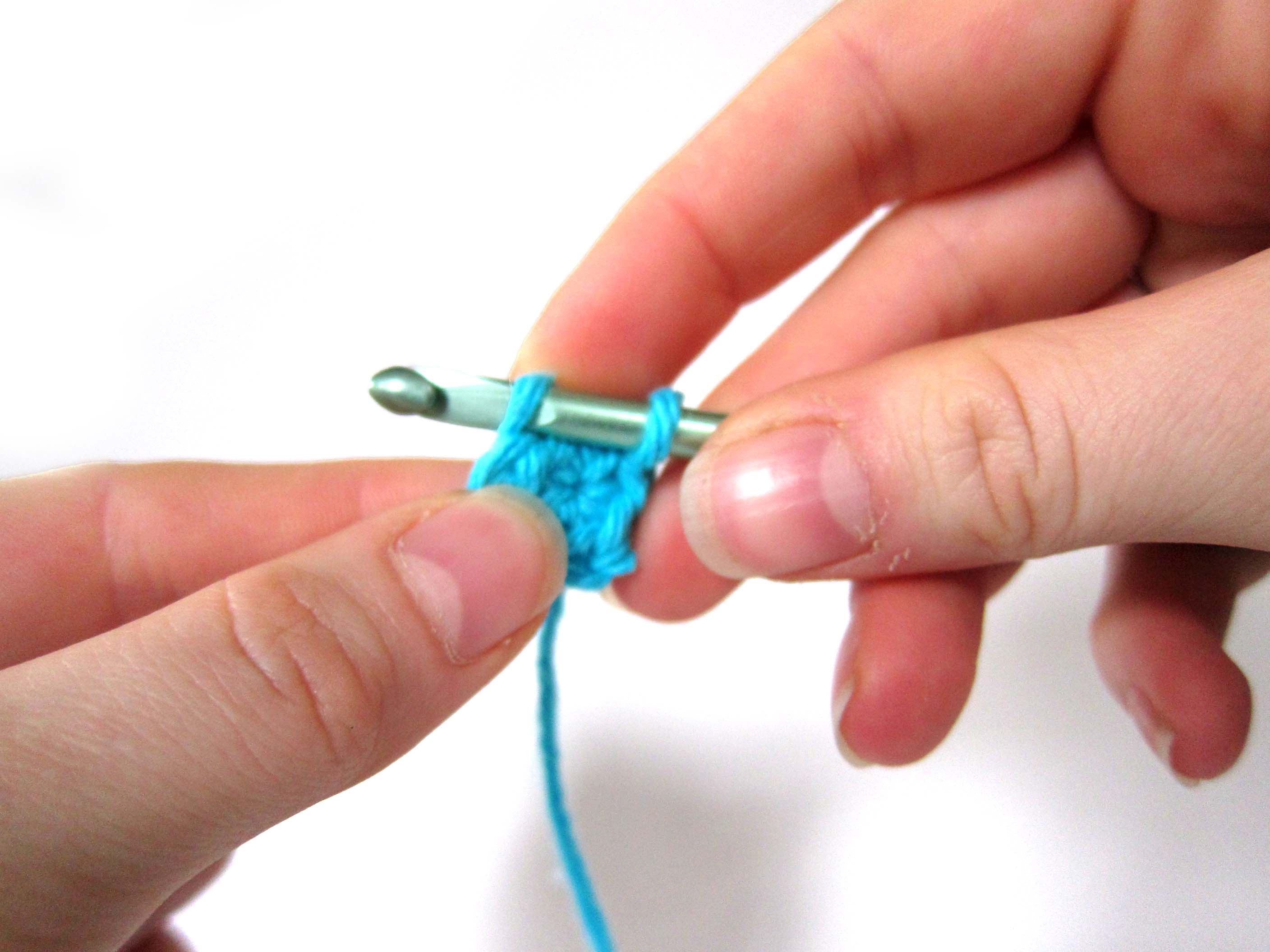 How to crochet the loop stitch tutorial, photo & video FreshStitches