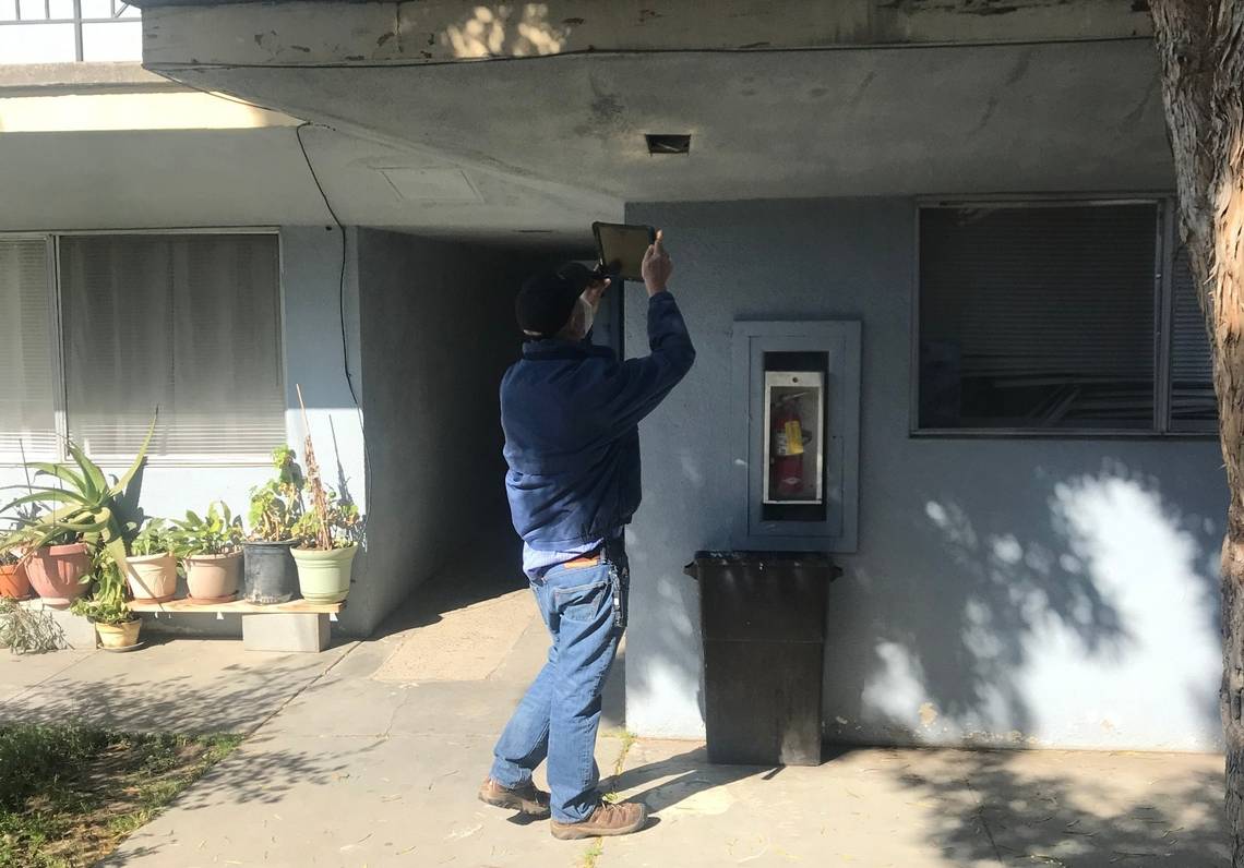 Cómo reportar condiciones de vivienda deficientes en Fresno Fresnoland