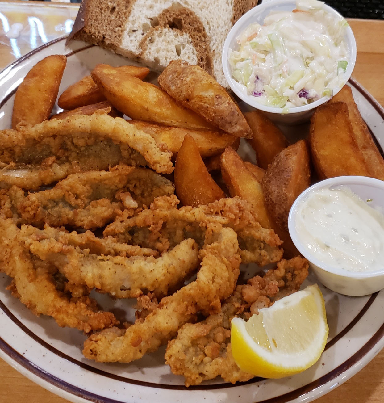 Badger Burger Oconomowoc Friday Fish Fry Guide Mke