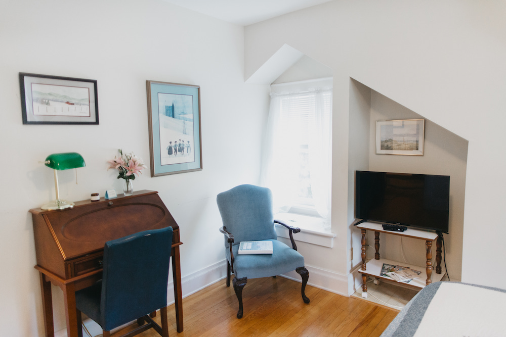 Harrisonburg VA Lodging Friendly City Inn