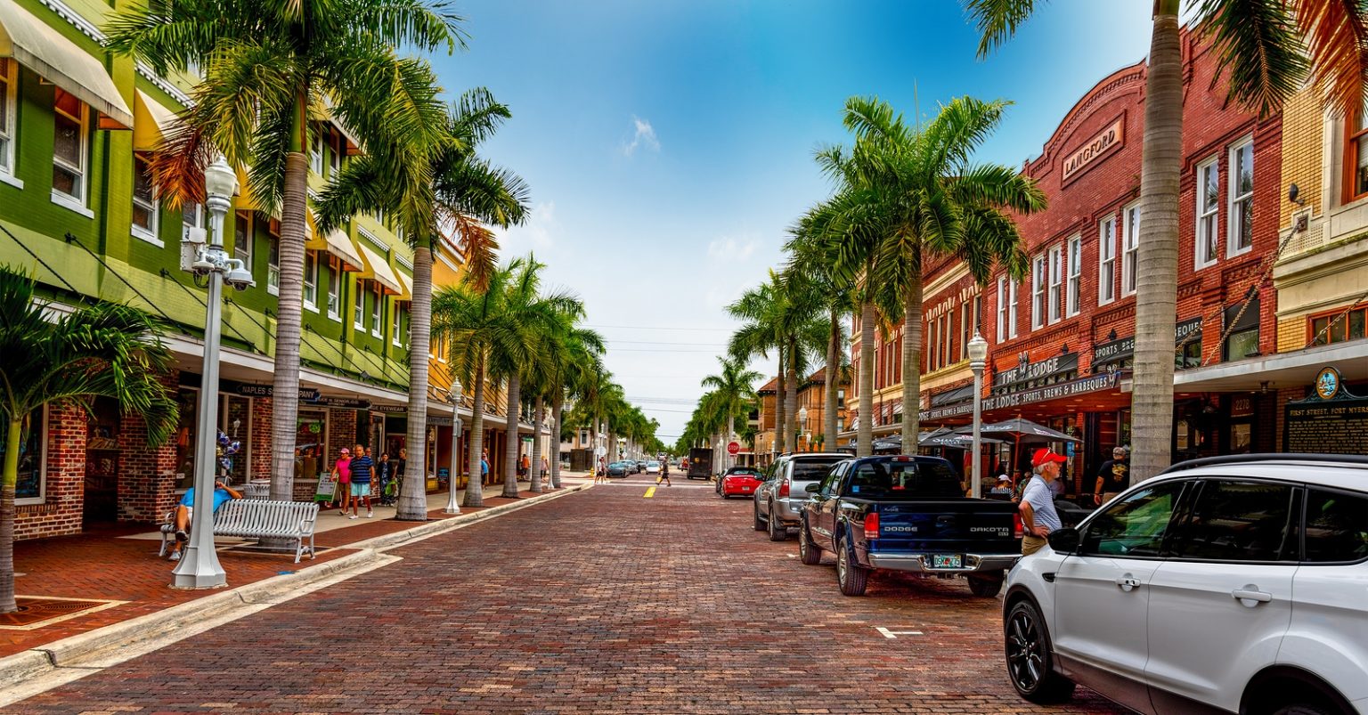 12 Reasons to Move to Fort Myers Florida [2021 Guide]