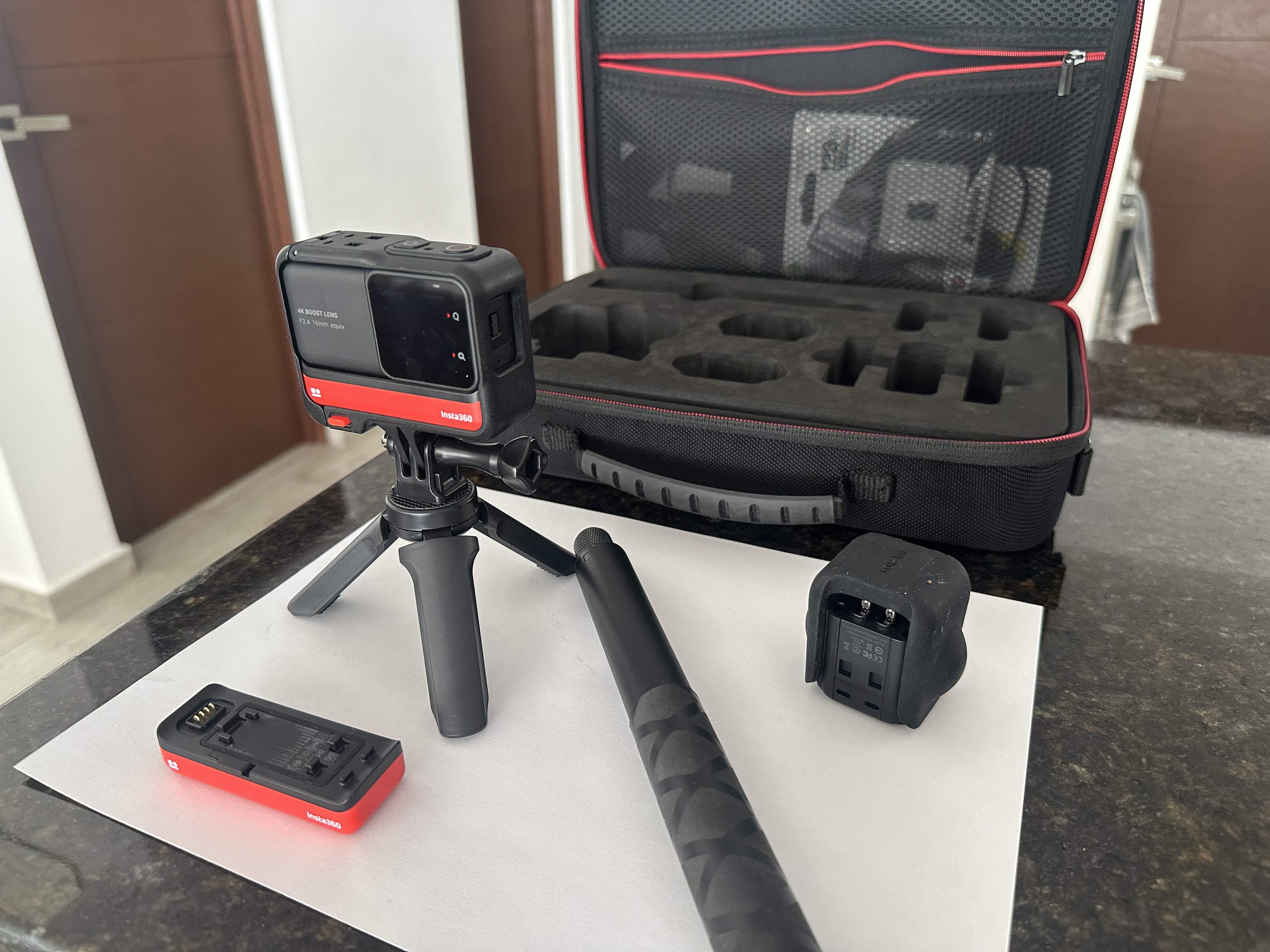 Rent Insta 360 one rs edition 4k in Cancún, Q.R. FriendWithA