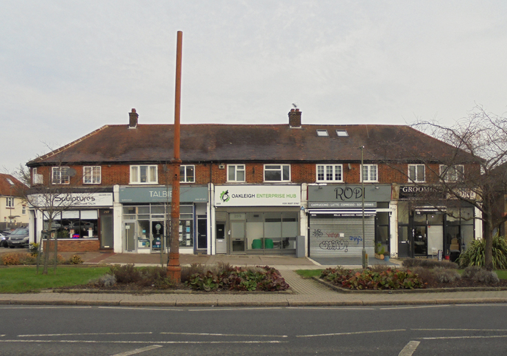 Friern and Finchley Photo Archive Oakleigh Road North, N20