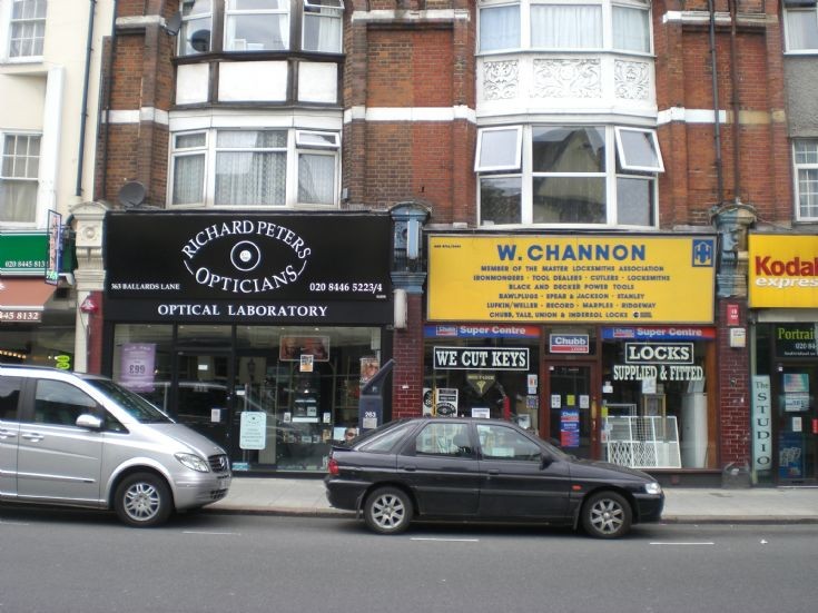 Friern and Finchley Photo Archive Ballards Lane, N12