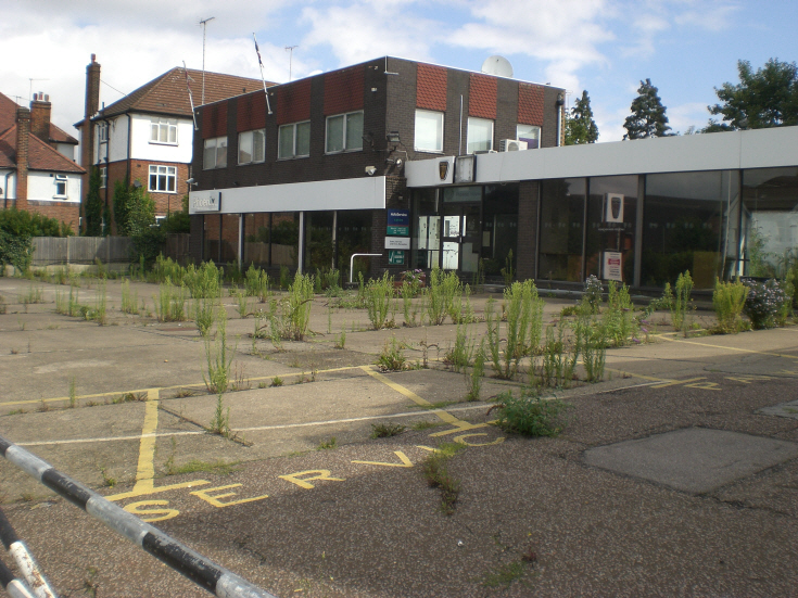Friern and Finchley Photo Archive Phoenix Garage, Colney Hatch