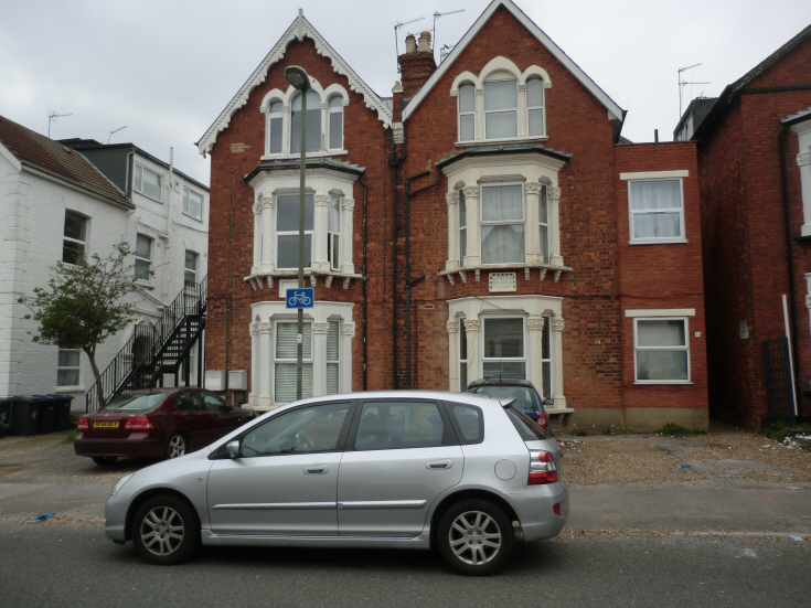 Friern and Finchley Photo Archive Beaconsfield Road, N11