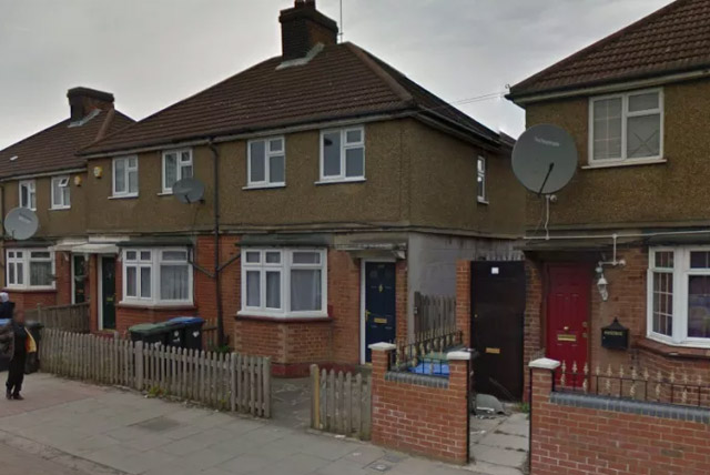The Real Conjuring 2 House in Enfield, England [2020] FrightFind