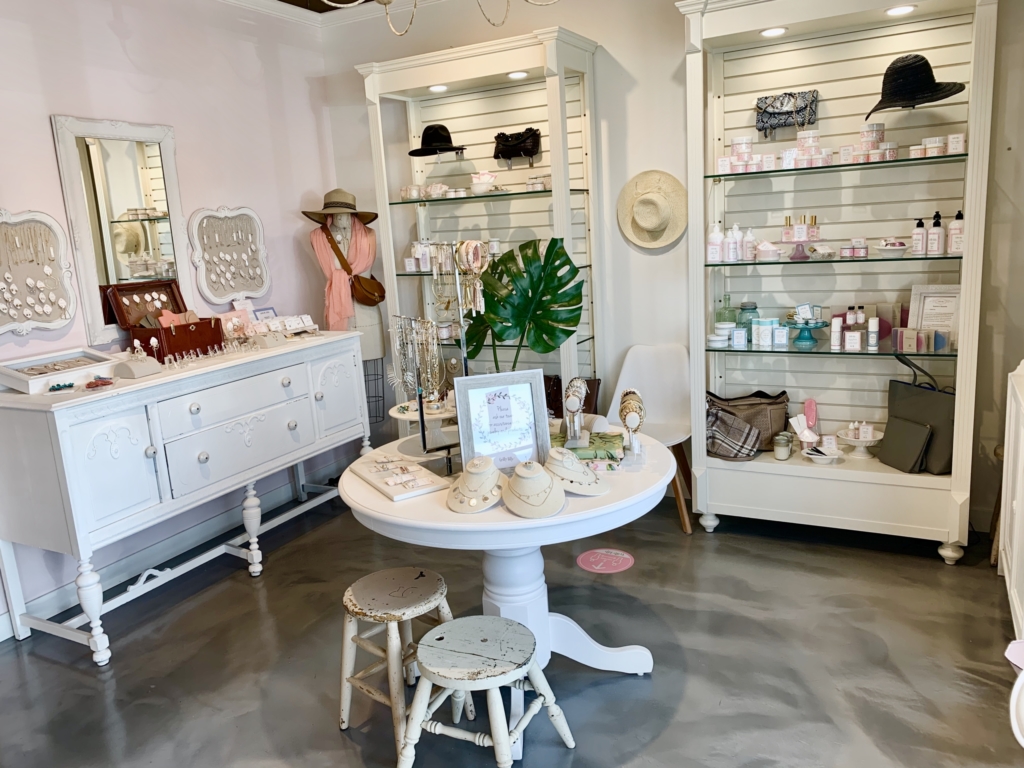 Frilly Lilly Cochrane Frilly Lilly