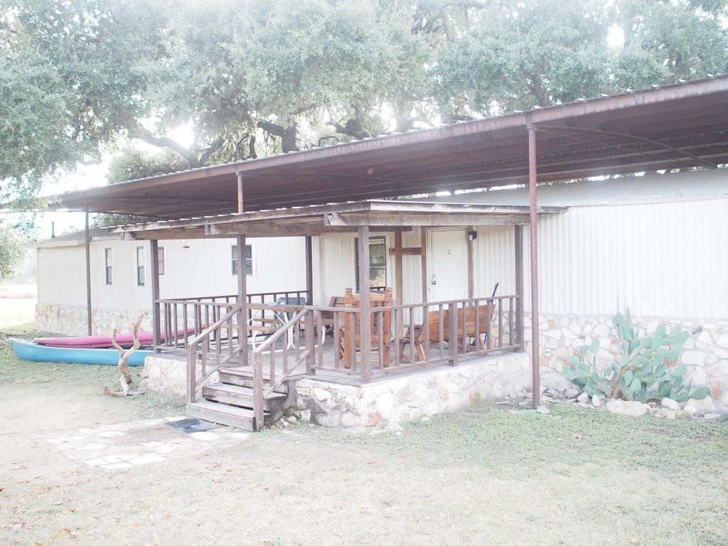 Houses for Rent on the Frio River Frio River Cabins