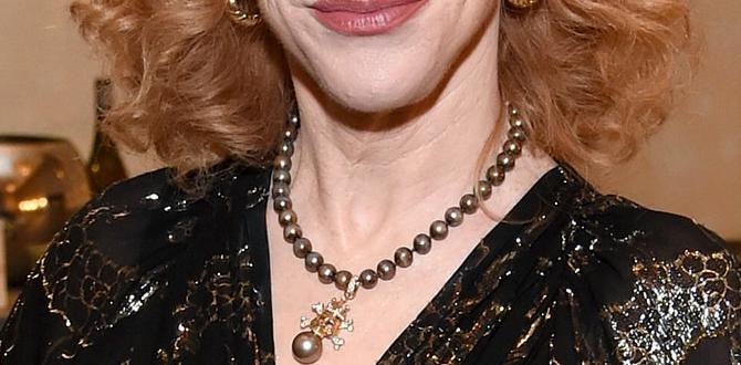 what is kathy bates most famous for