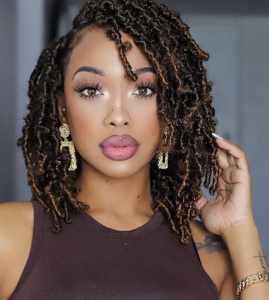 What are butterfly locs? Find a hairdresser to install them or DIY FroHub