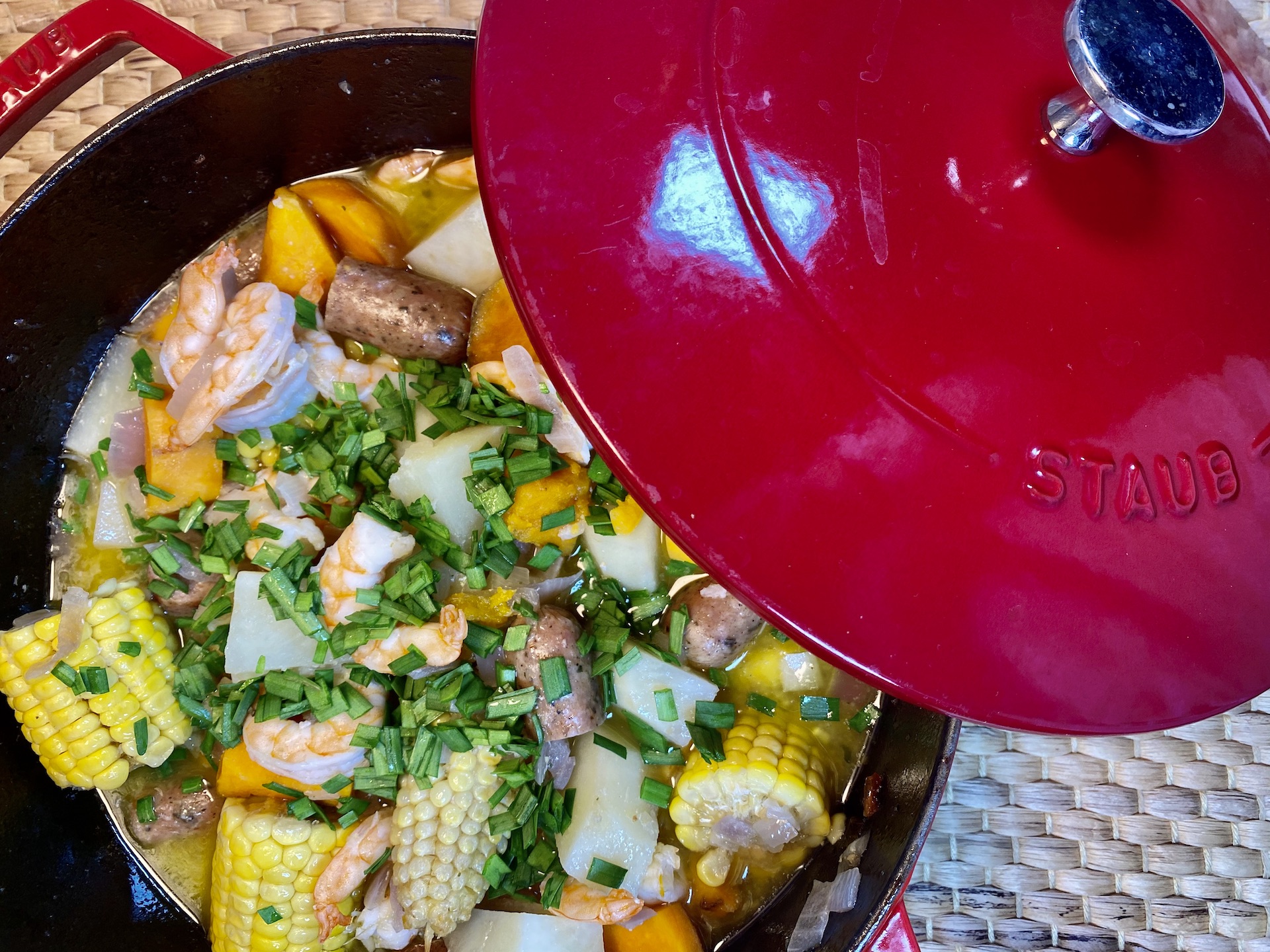 Garlic Butter Seafood Boil Soup From Czech to USA