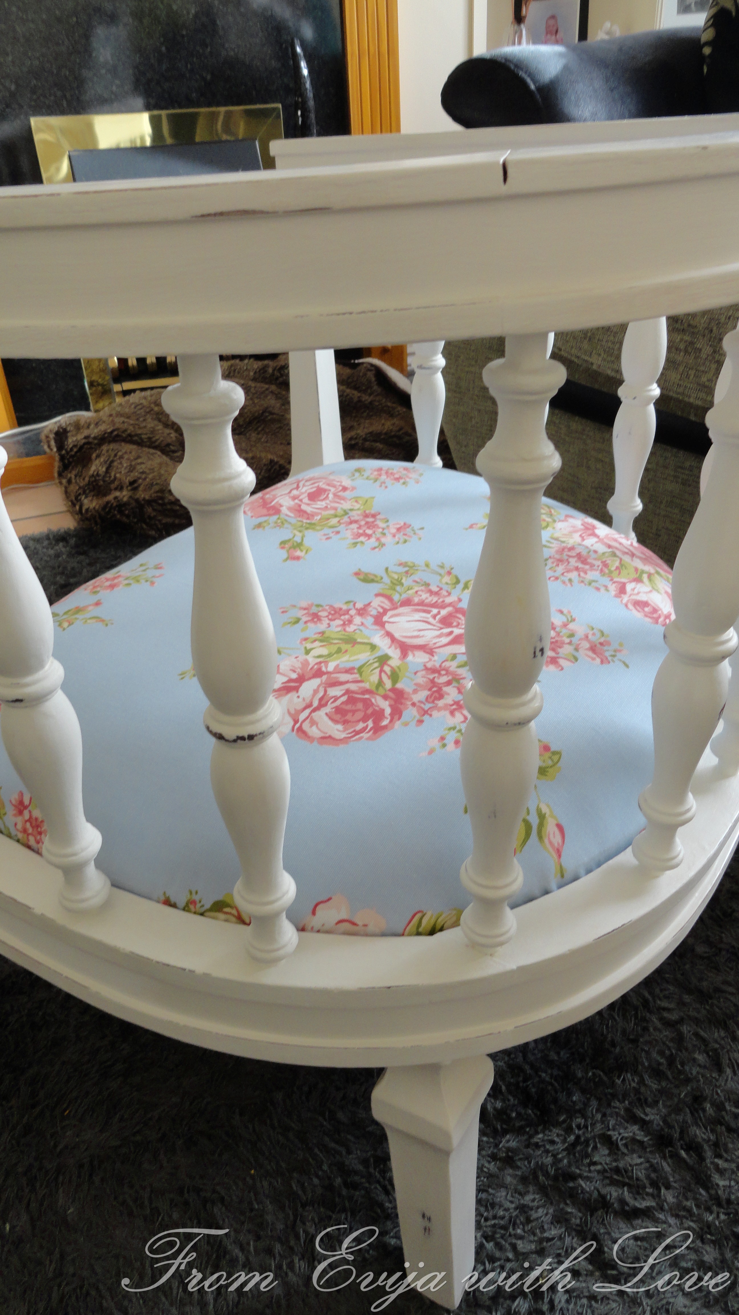 Upcycling an old chair From Evija with Love