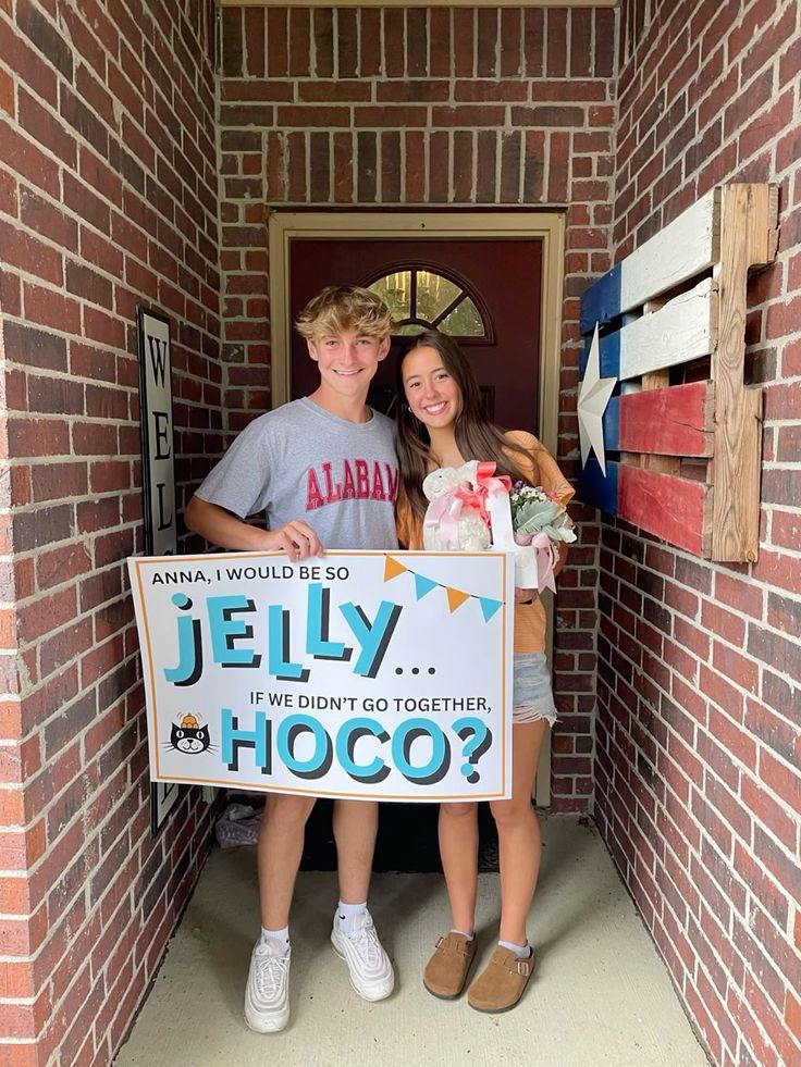 37 Homecoming Proposal Ideas That Will Leave Everyone Speechless From Liv