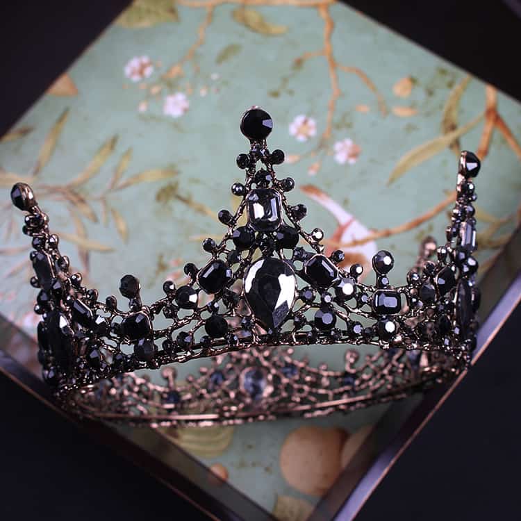 Tiaras & Crowns Wholesale in Bulk for Wedding, Pageant, Bridal