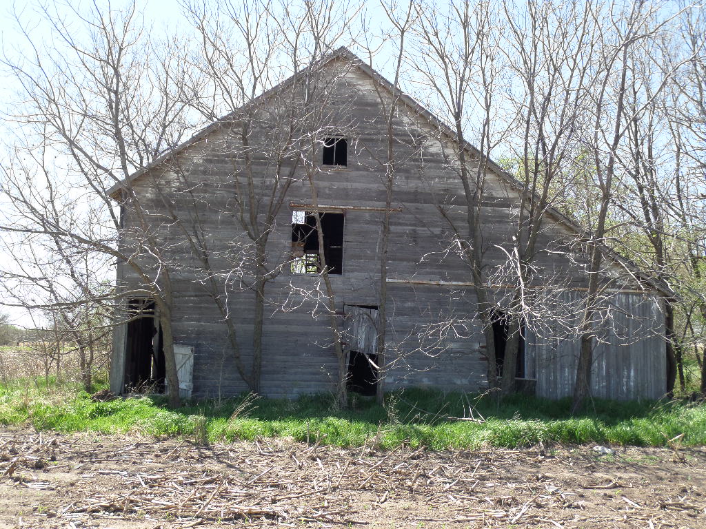 Burns, Kansas From the Barn & Beyond