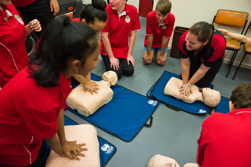 Basic First Aid at schools Fronter Support