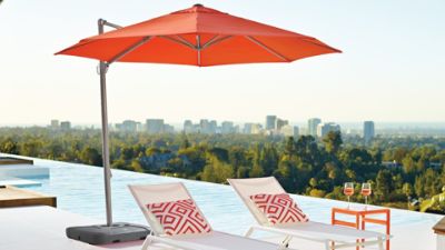 Poolside Cantilever Umbrella Frontgate